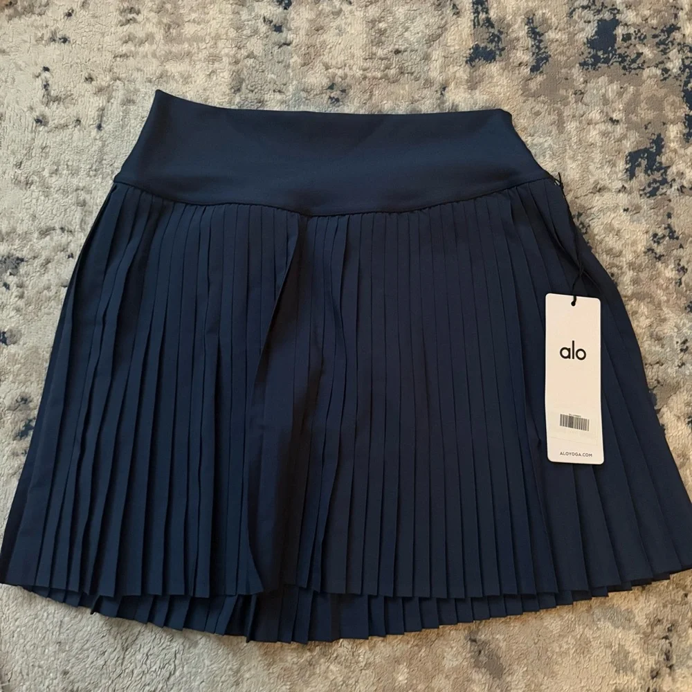NWT ALO YOGA HOST PICK Grand Slam Tennis Skirt Navy Blue